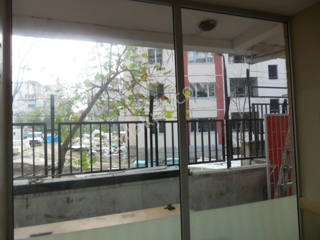 Balmumcu Barbaros Bulvarı Aşık Veysel Parkına Cepheli 40 M2 Dükk - Görsel 12