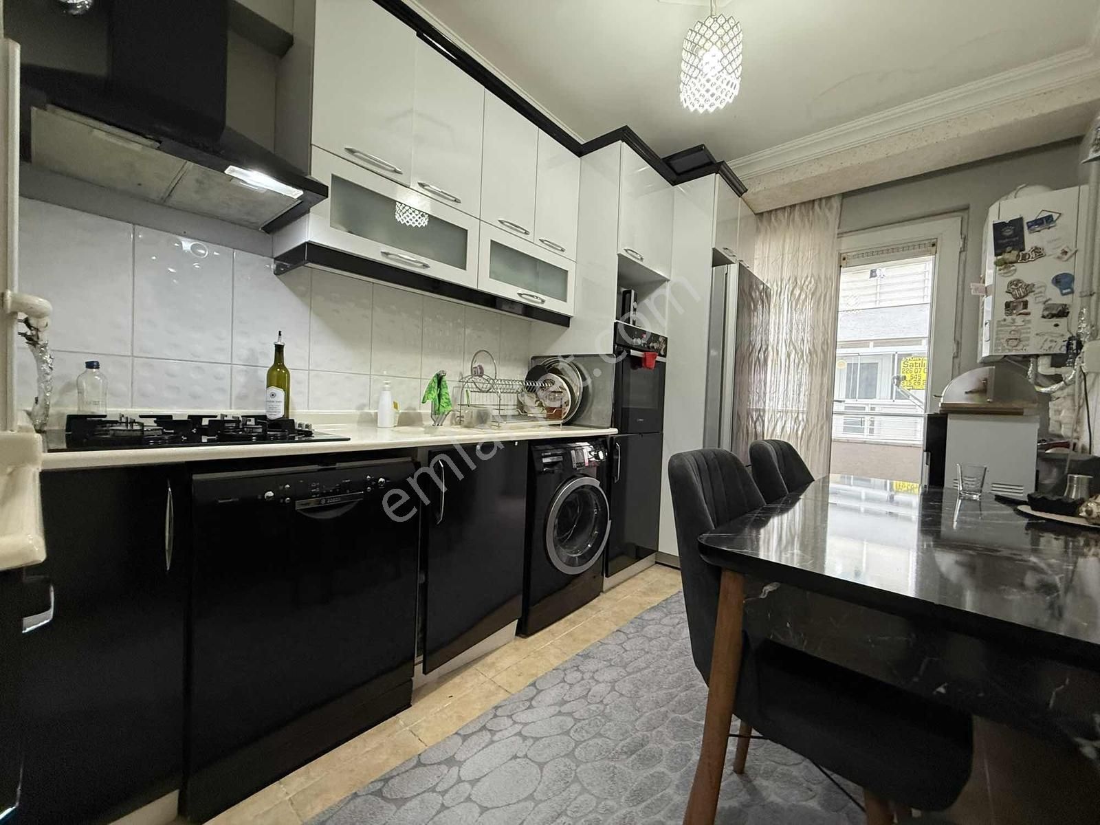 Gültepe Mahallesi Halk Caddesi Yakını Satılık 2+1 Daire - Görsel 4