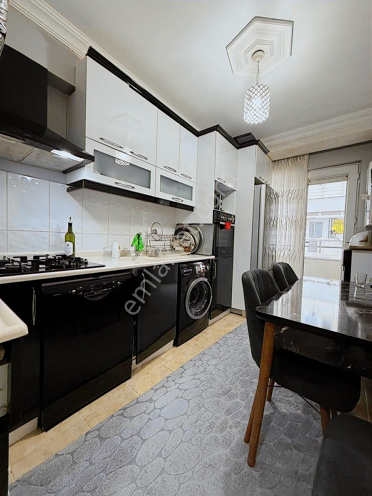 Gültepe Mahallesi Halk Caddesi Yakını Satılık 2+1 Daire - Görsel 23