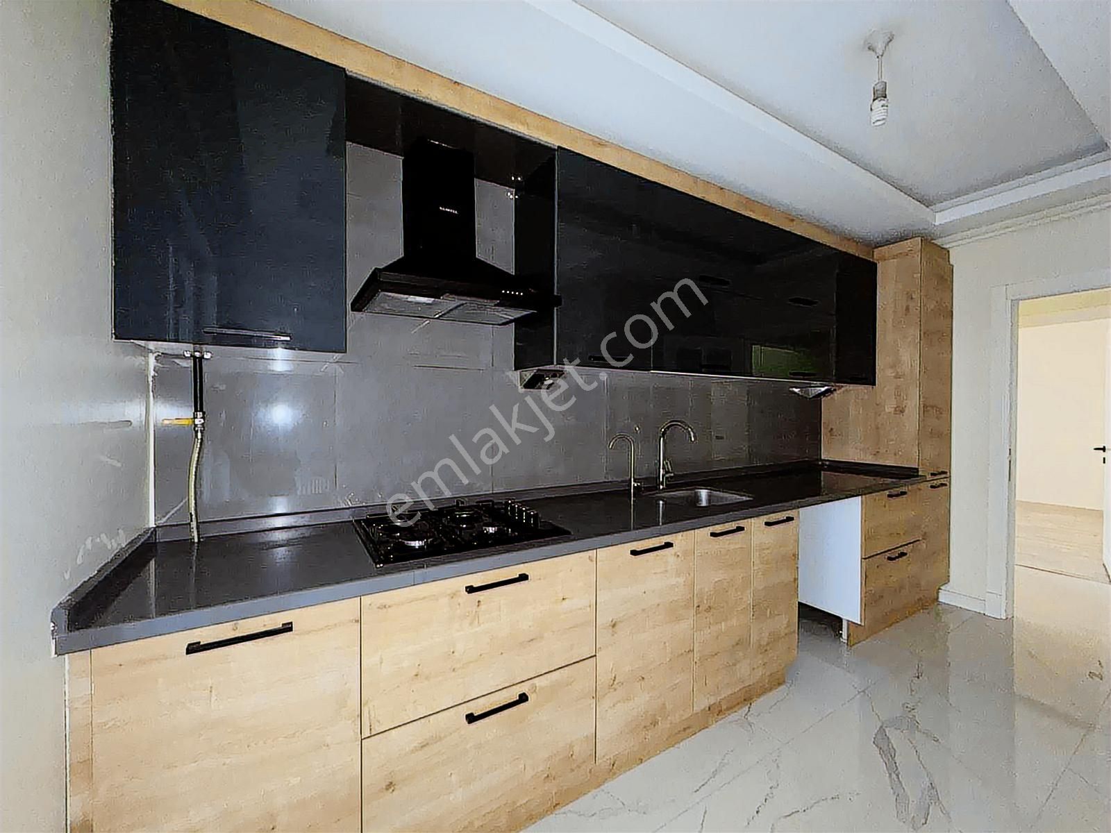Millet Mah. Marmara Park'ta 3+1 Arakat Cambalkonlu - Görsel 12