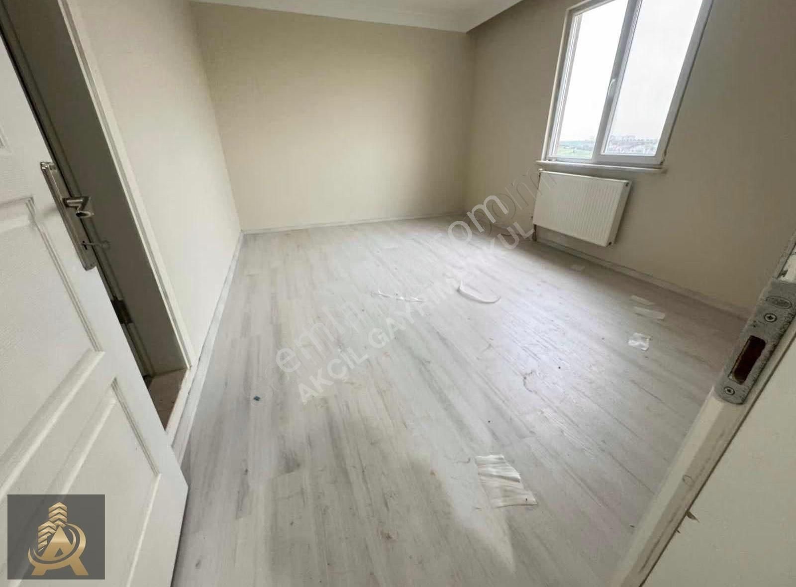 Akçil'den \ Satılık 3+1 Daire Ön Cephe Kombili Cam Balkonlu - Görsel 13