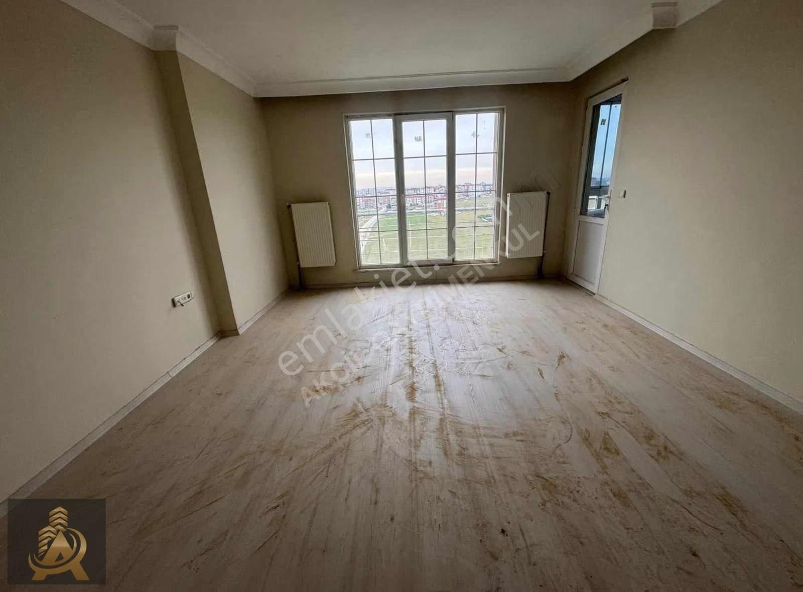 Akçil'den \ Satılık 3+1 Daire Ön Cephe Kombili Cam Balkonlu - Görsel 24