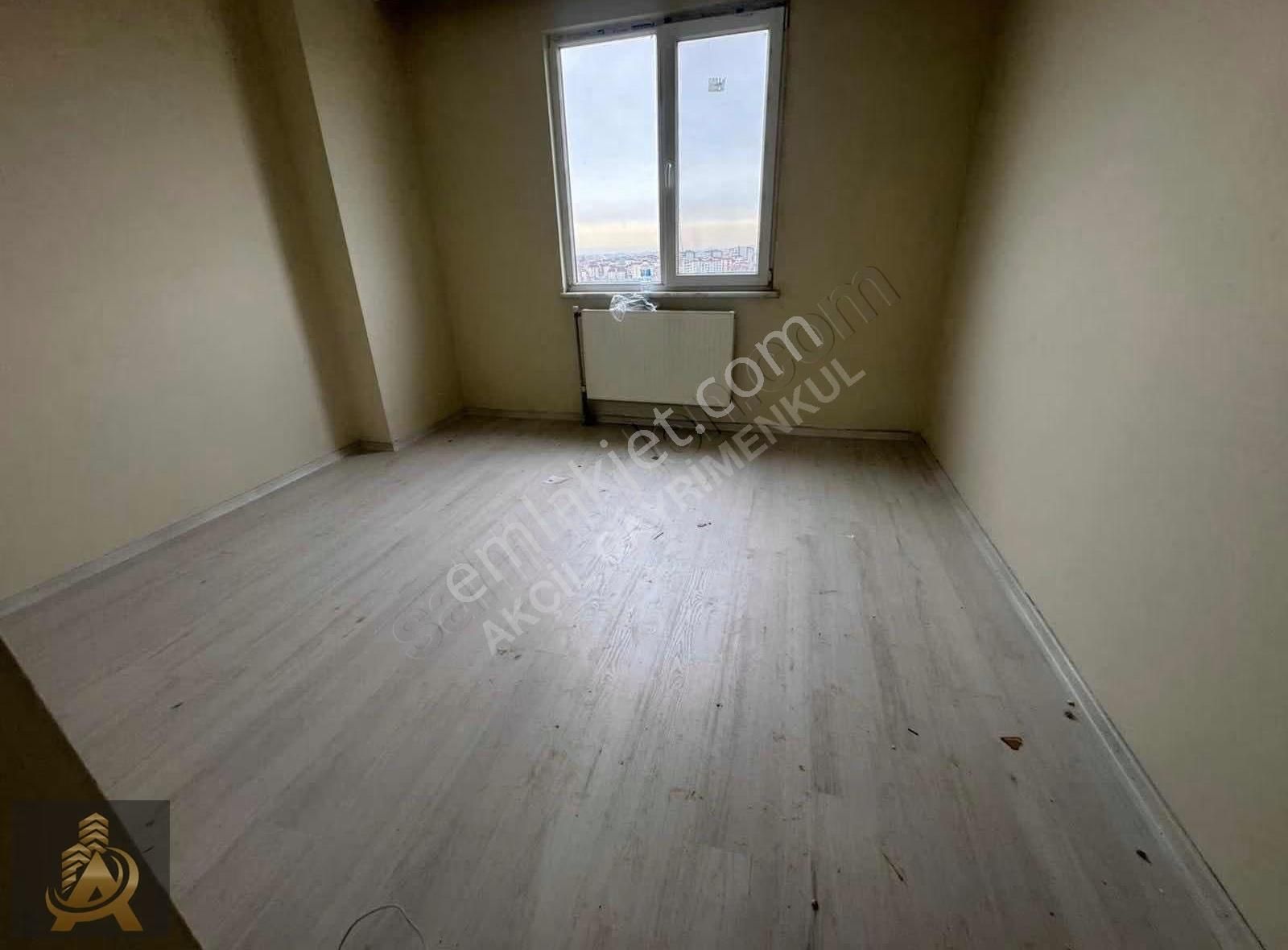 Akçil'den \ Satılık 3+1 Daire Ön Cephe Kombili Cam Balkonlu - Görsel 4