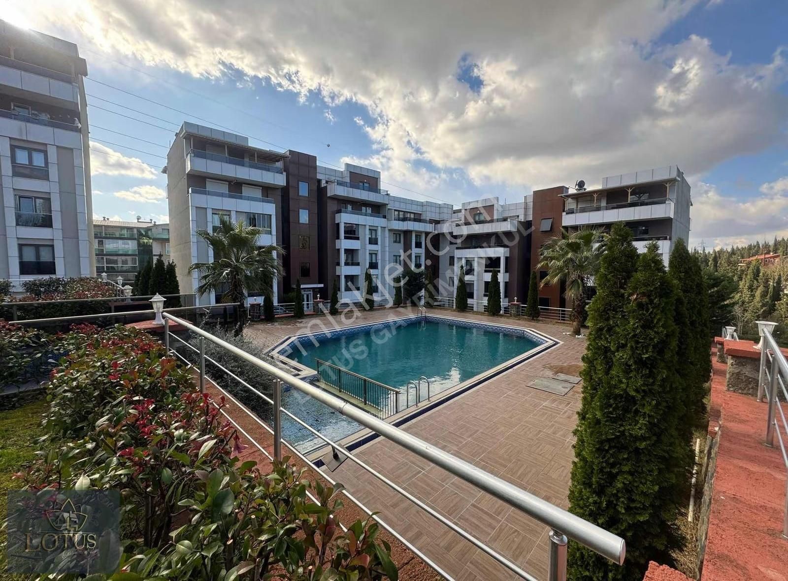 Bağçeşmede Arakat 3+1 165m2 Deniz Şehir Manzaralı Sitede Satılık - Görsel 27