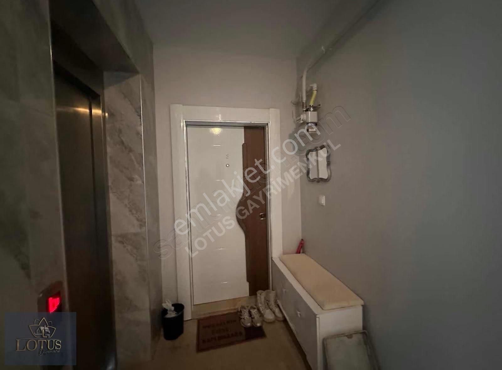 Bağçeşmede Arakat 3+1 165m2 Deniz Şehir Manzaralı Sitede Satılık - Görsel 14