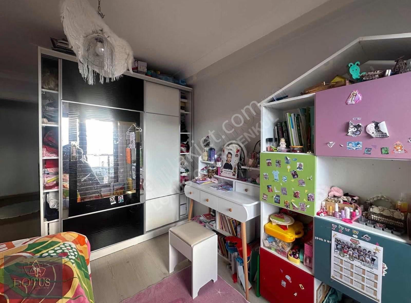 Bağçeşmede Arakat 3+1 165m2 Deniz Şehir Manzaralı Sitede Satılık - Görsel 18