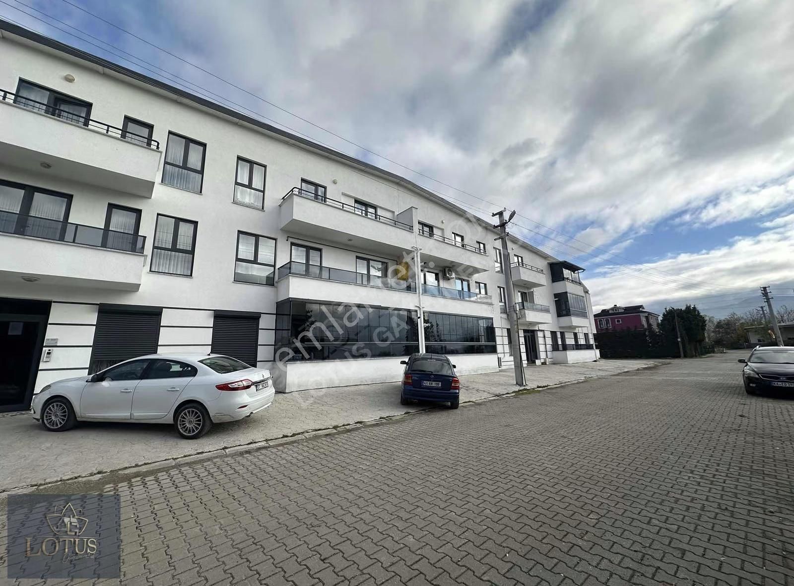 Fırsat Kartepe Köseköy Mahallesi 3+1 135m2 Yerden Isıtma Dubleks - Görsel 10