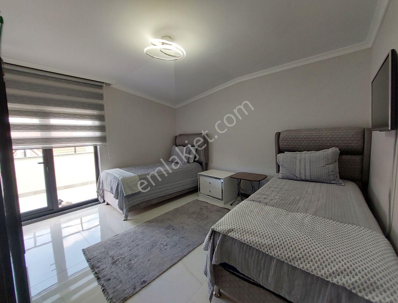 Beşevlerde Full Eşyalı Ultra Lüks 5+2 Daire - Görsel 26