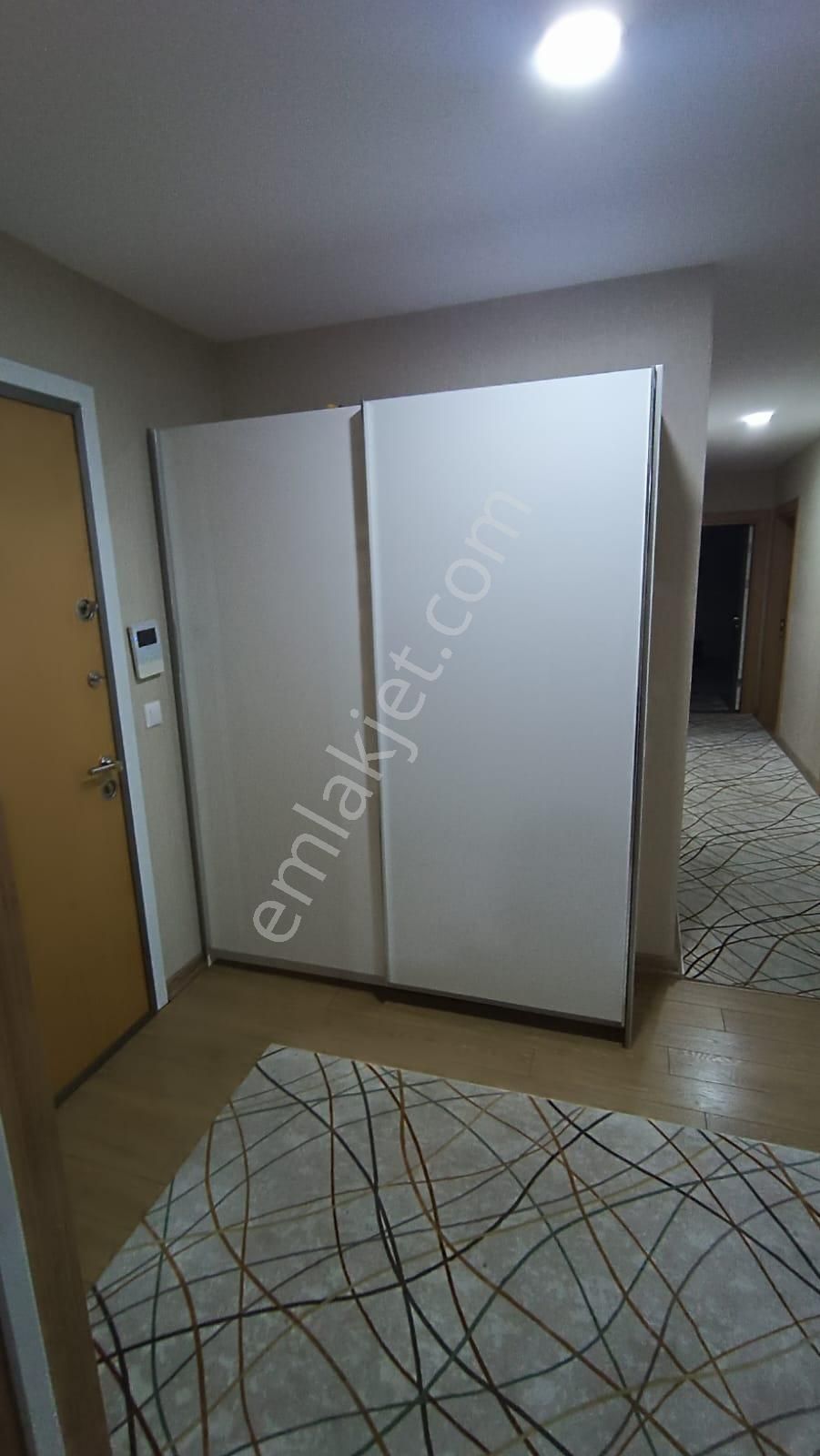 Bosna Hersek Mh Bakyapı Sitesinde 3+1 Satılık Geniş Daire - Görsel 4