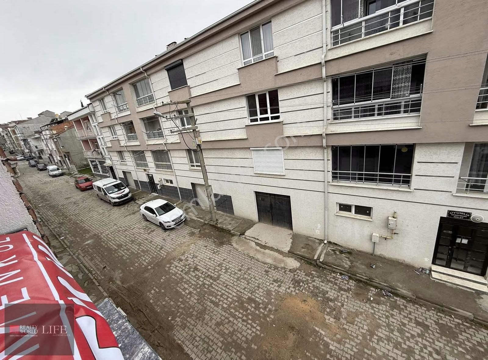 Rw Lıfe // Emek Mh. Ertaş Tramvayda 65m2 1+1 Satılık Daire - Görsel 13