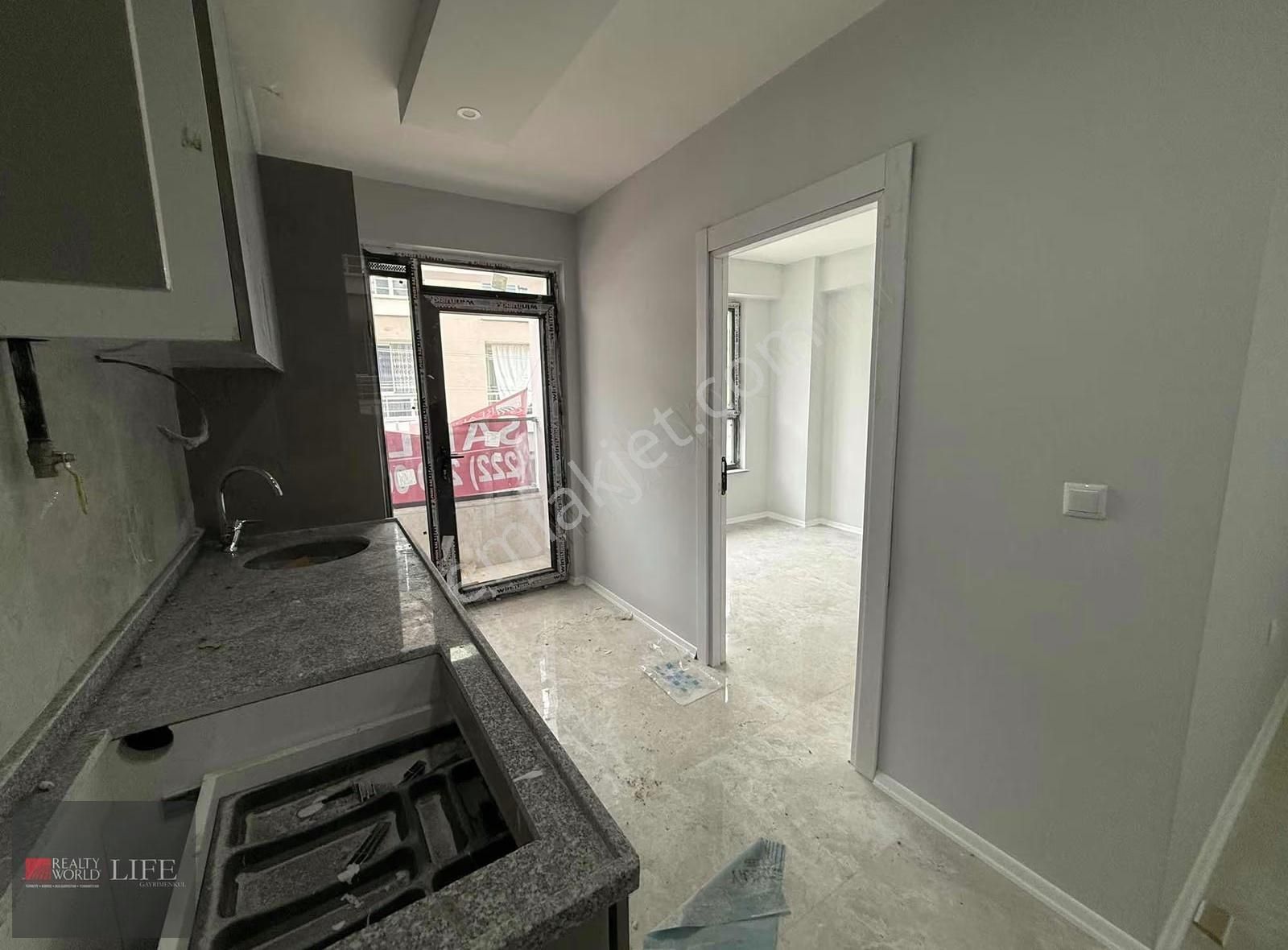 Rw Lıfe // Emek Mh. Ertaş Tramvayda 65m2 1+1 Satılık Daire - Görsel 27
