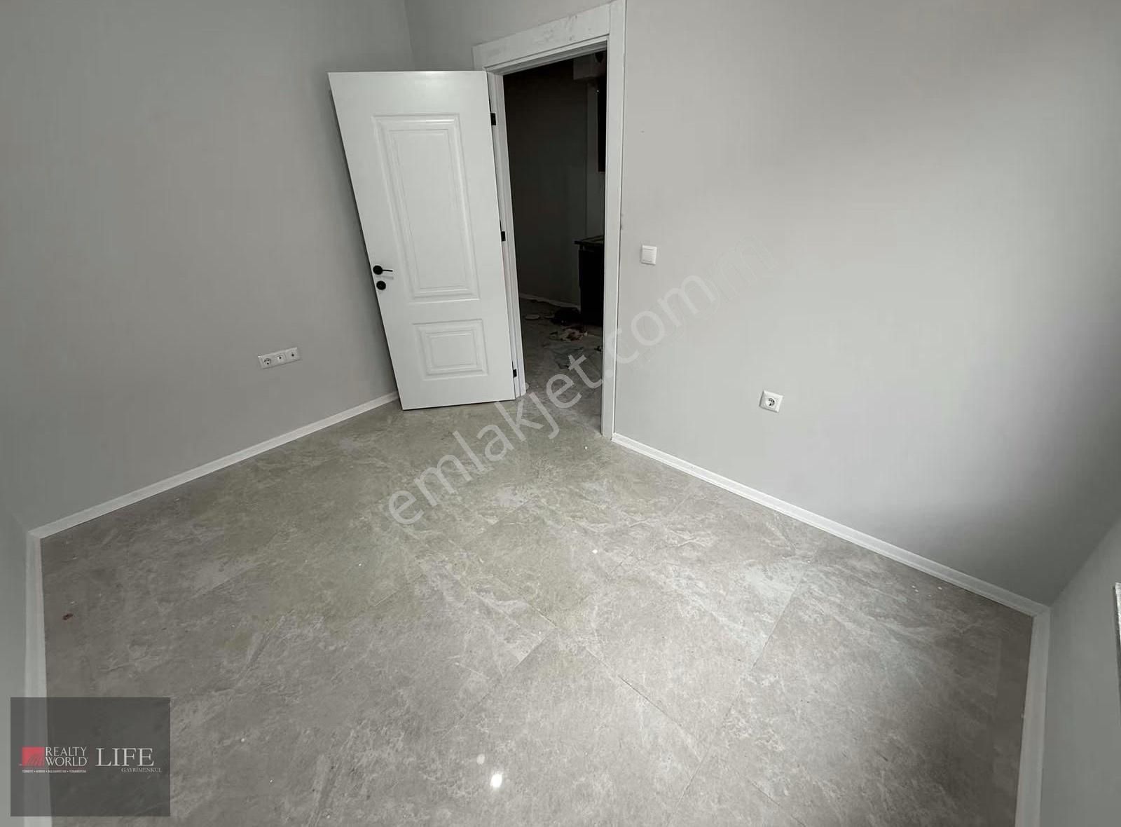 Rw Lıfe // Emek Mh. Ertaş Tramvayda 65m2 1+1 Satılık Daire - Görsel 17