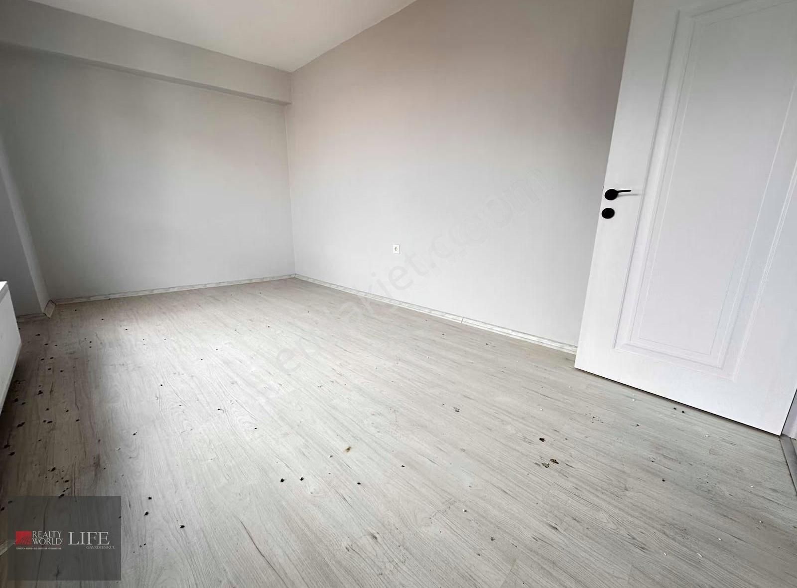 Rw Lıfe // Şirintepe Mahallesi Anadolu Üniversine 15 Dk 1+1 - Görsel 29