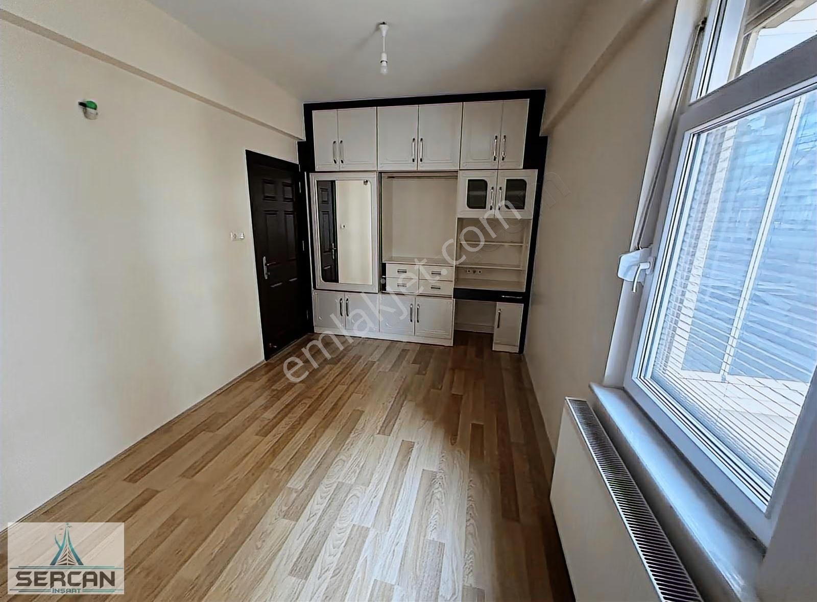 Akabe Siteleri Panjurlu Cambalkonlu 2+1 Bakımlı Daire - Görsel 14