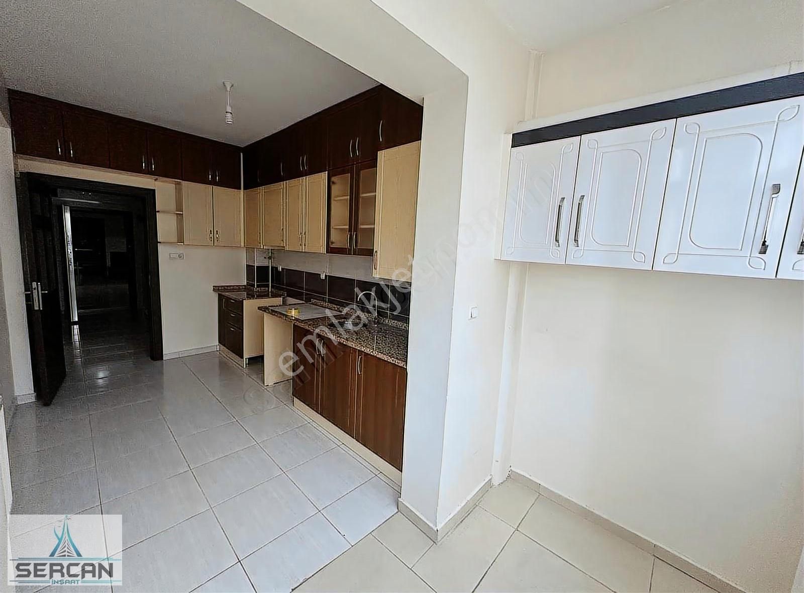 Akabe Siteleri Panjurlu Cambalkonlu 2+1 Bakımlı Daire - Görsel 7