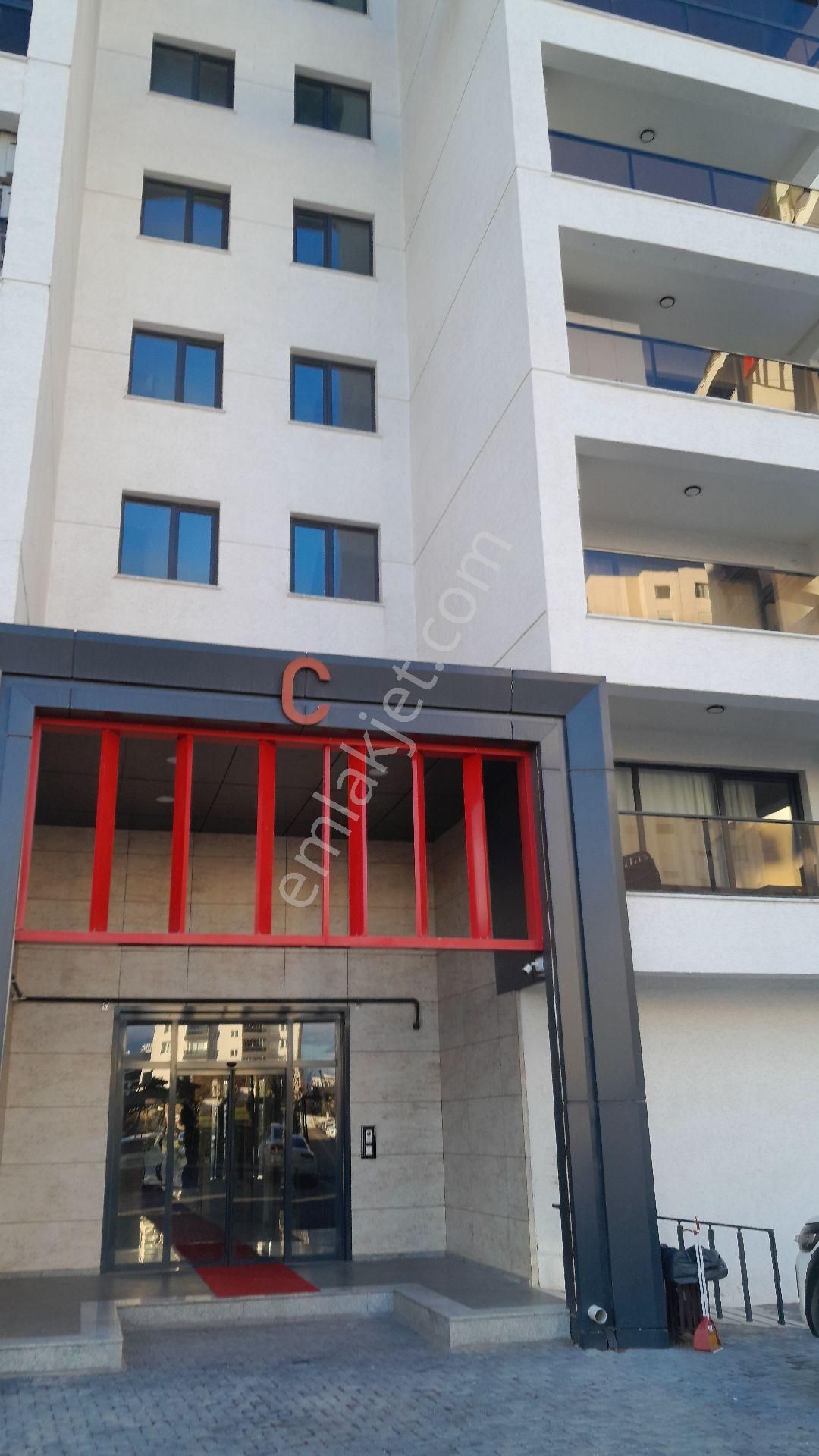 Kiralık Lüks Daire Yeni Yapılan Şehir Hastanesi Karşısı