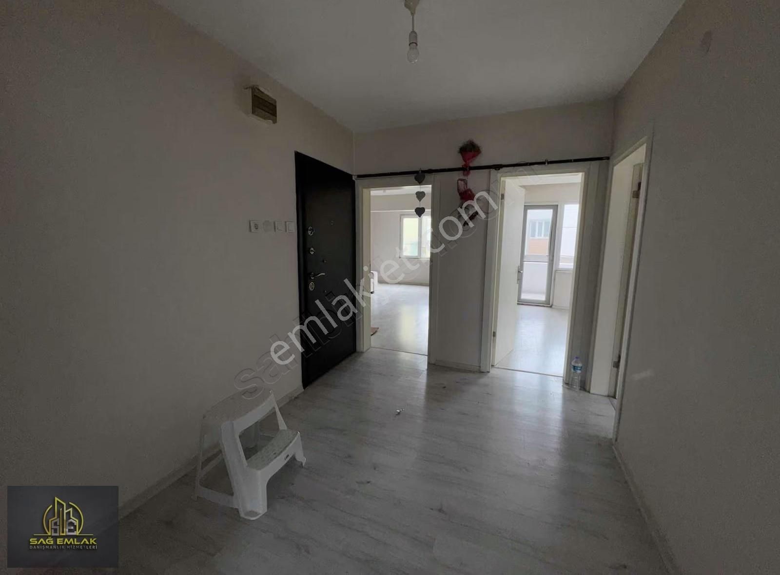 Hamitlerde Kiralık Daire 2+1 Ara Kat - Görsel 5