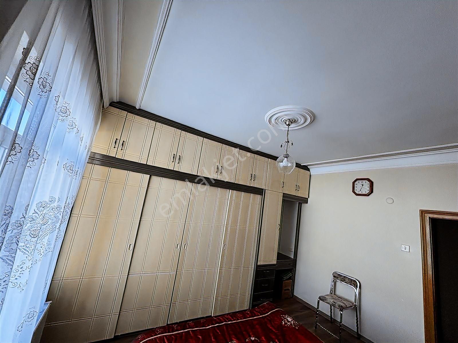 Sahabiye Mahallesinde Mükemmel Konumda Satılık 4+1 Daire - Görsel 3