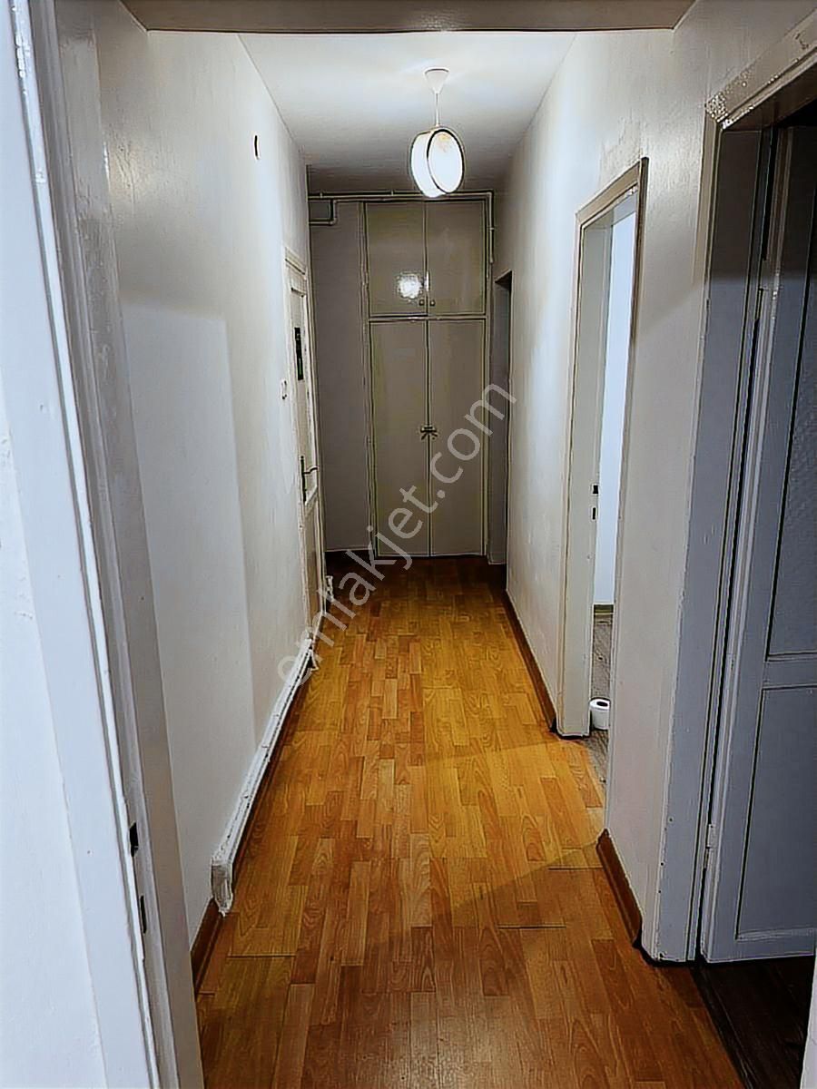 Cevatpaşa'nın En İyi Lokasyonu Kiralık Daire - Görsel 14