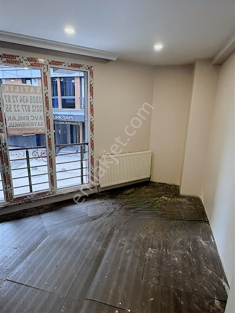 Metrobüse 2 Dakika Mesafede, Açık Mutfaklı 2+1 Satılık Daire - Görsel 7