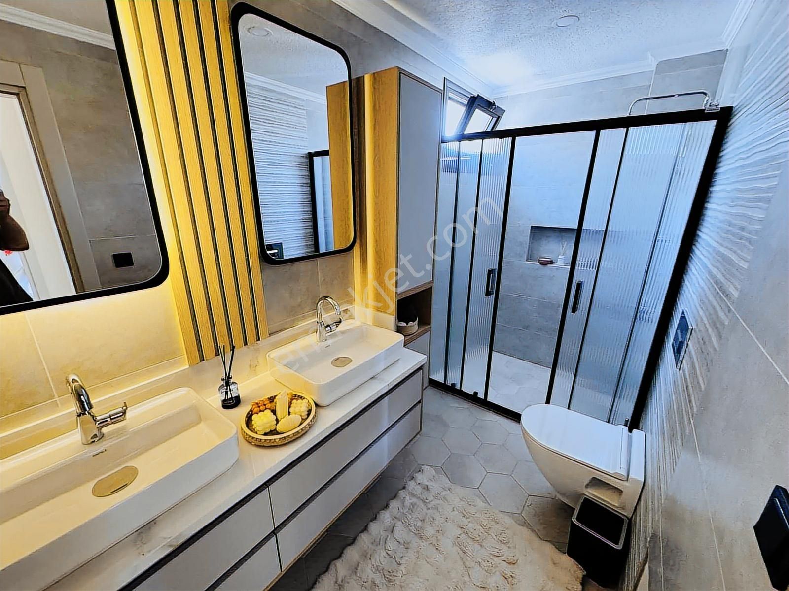 Kuşadası Davutlar'da Şömineli Müstakil Havuzlu 3+1 Sıfır Villa - Görsel 27