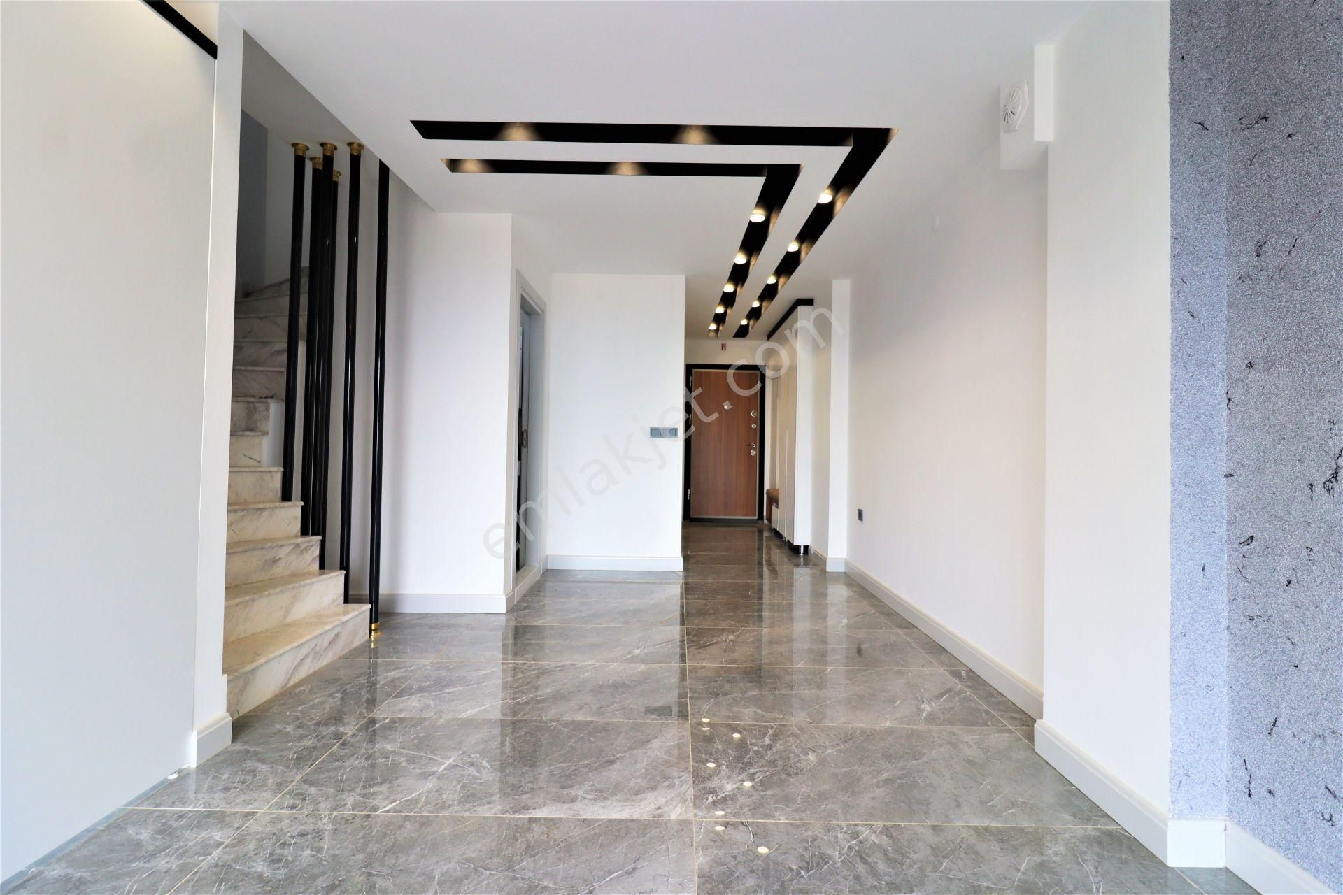 🏡aygül'den Altınoluk'ta Sıfır Deniz Ve Kazdağları Manzaralı Bahçeli Lüx Tasarım 3+1 Satılık Villa🌳 - Görsel 9