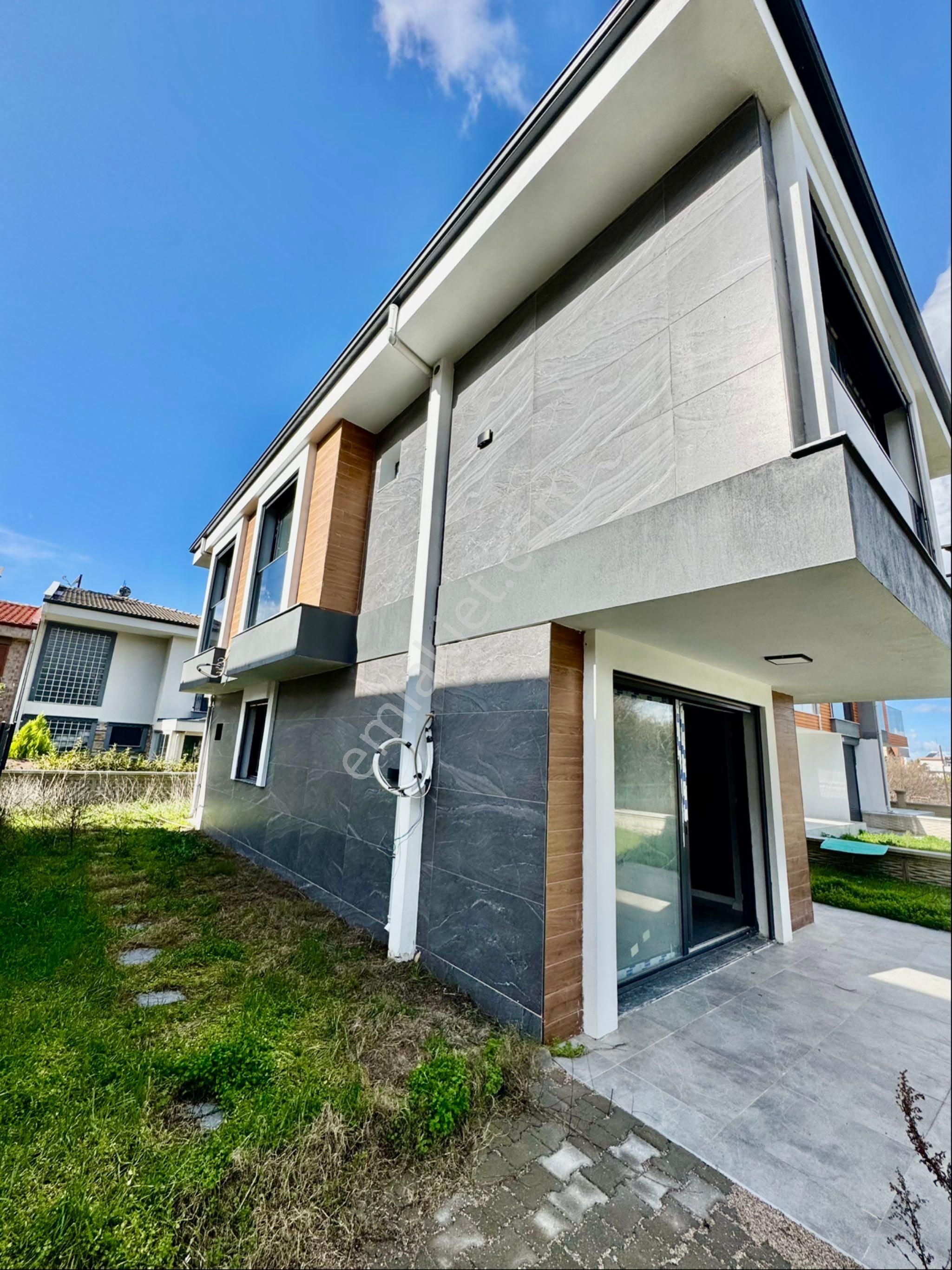 Kuşadası Güzelçamlı’da Satılık Sıfır Müstakil Villa - Görsel 2