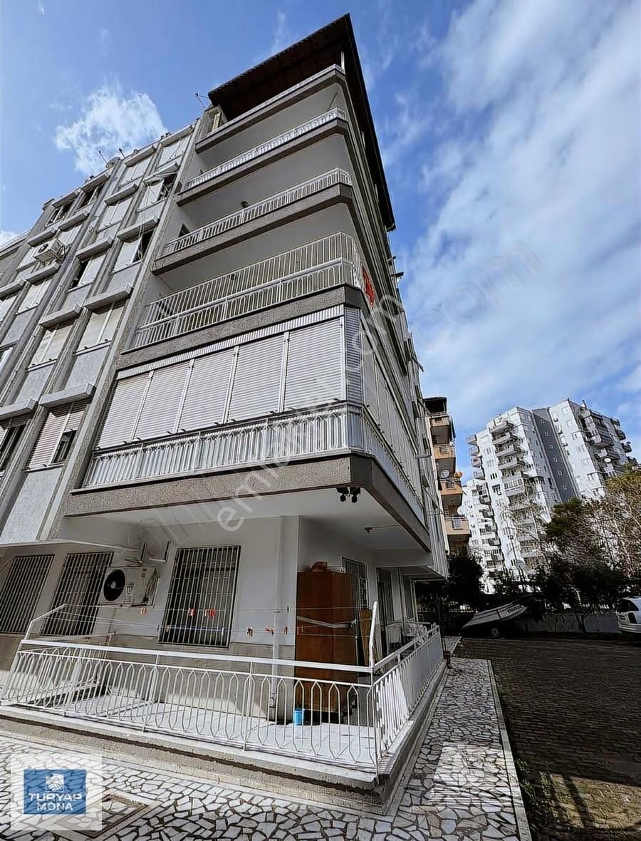 Yeşılbahçe Mahallesi'nde Geniş 3+1 Yeni Boyalı Daire