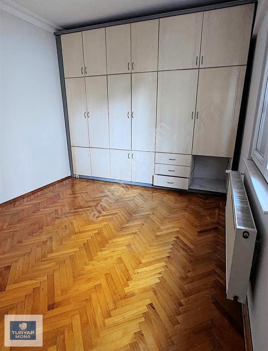 Yeşılbahçe Mahallesi'nde Geniş 3+1 Yeni Boyalı Daire - Görsel 18