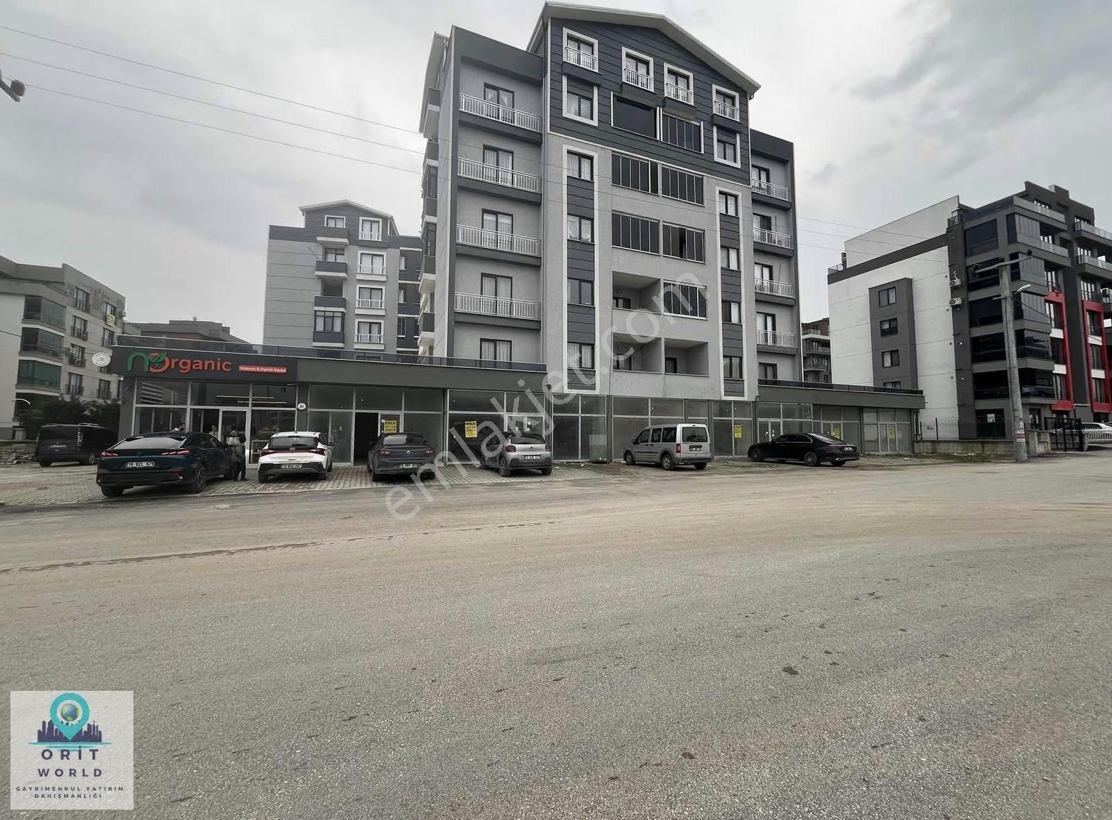 Orit World'den 145m² Kiralık Dükkan