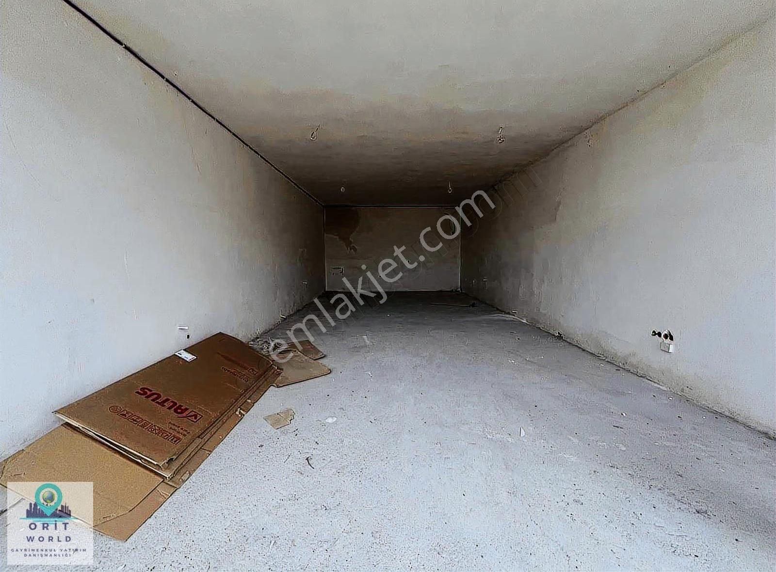 İşlek Caddede Kiralık 5 Bölümden Oluşan Toplam 425m² Dükkan - Görsel 11