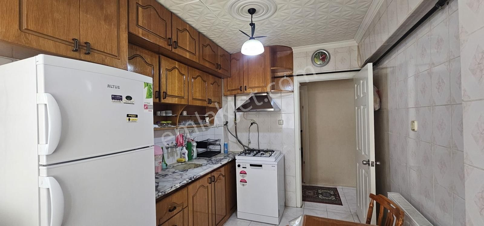 Aliağa Merkezde 3+1 Eşyalı Daire - Görsel 19