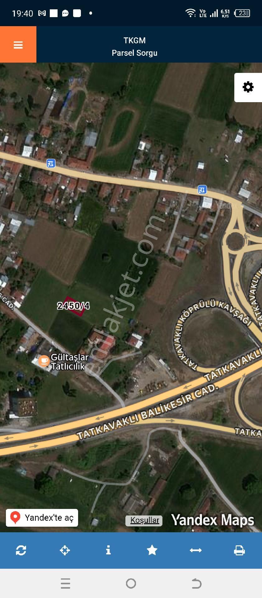 Kavaklı Mahallesinde Hastaneye Ve Anayola Yakın Müstakil