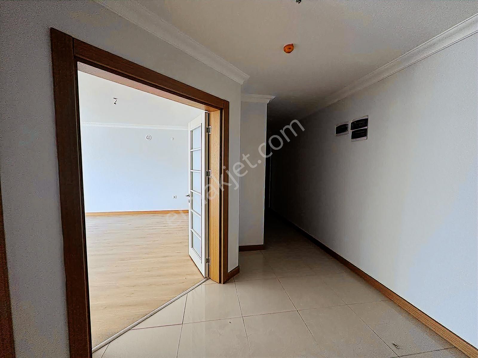 686 Etapta Muhtşem Lokasyon !!! - Görsel 7