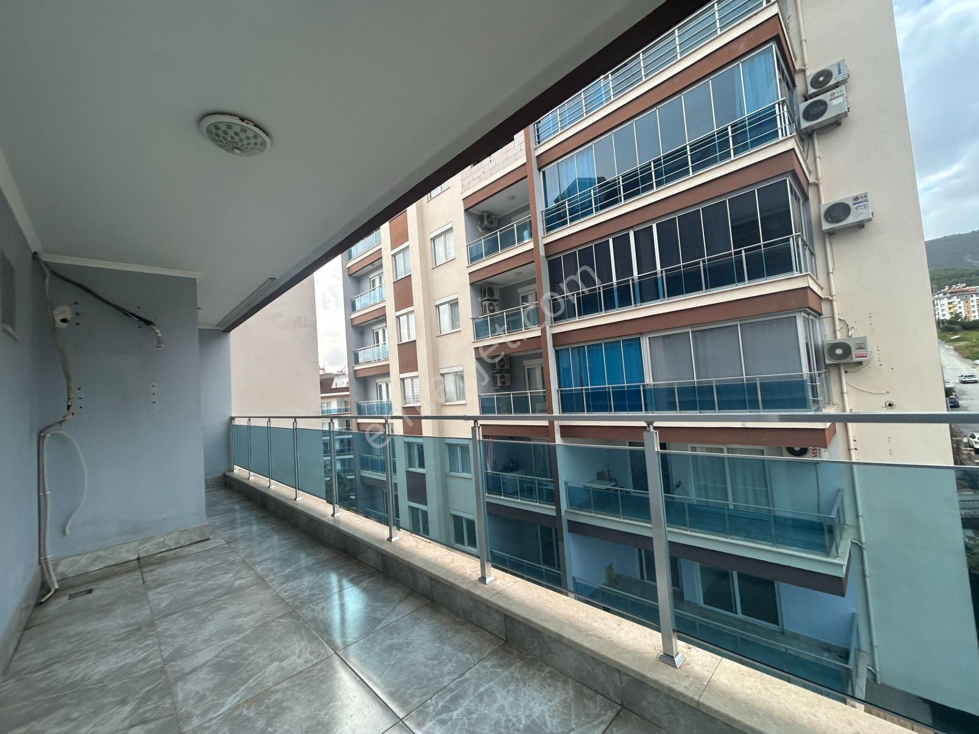 Alanya Çıplaklı'da Kiralık Site İçerisinde 3+1 Boş Daire - Görsel 6