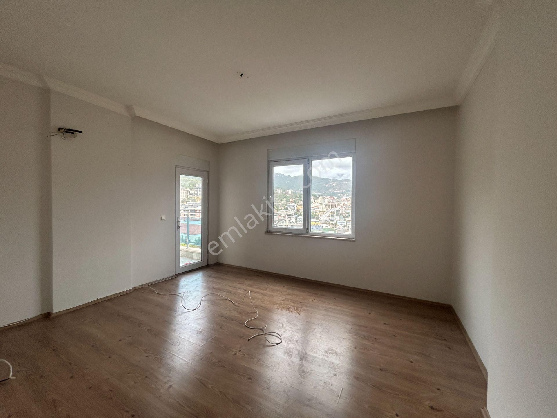 Alanya Çıplaklı'da Kiralık Site İçerisinde 3+1 Boş Daire - Görsel 15