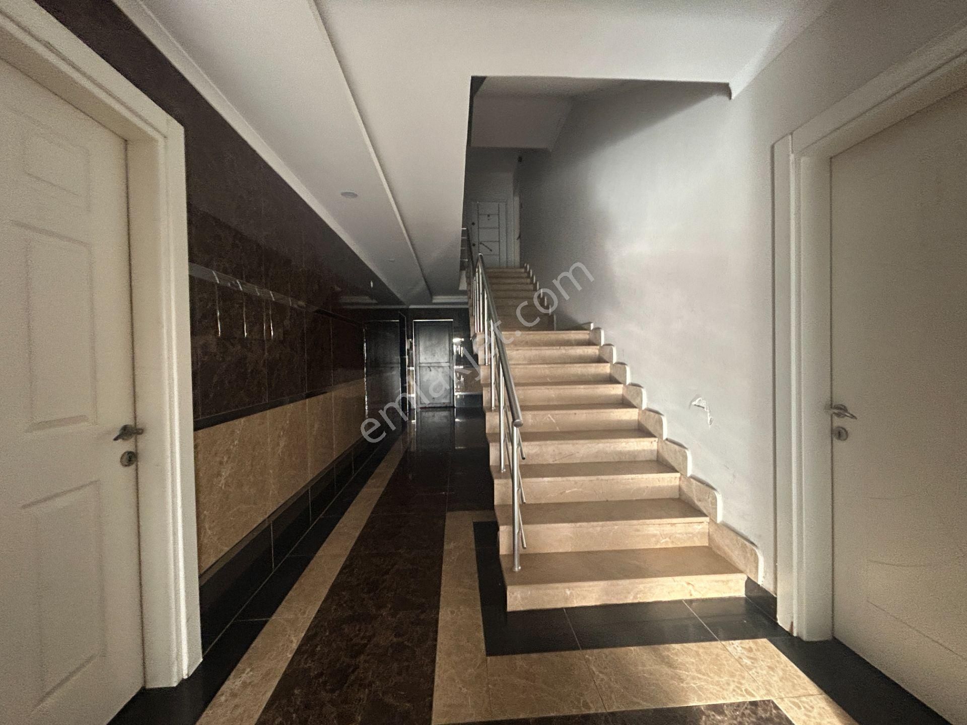 Alanya Çıplaklı'da Kiralık Site İçerisinde 3+1 Boş Daire - Görsel 19