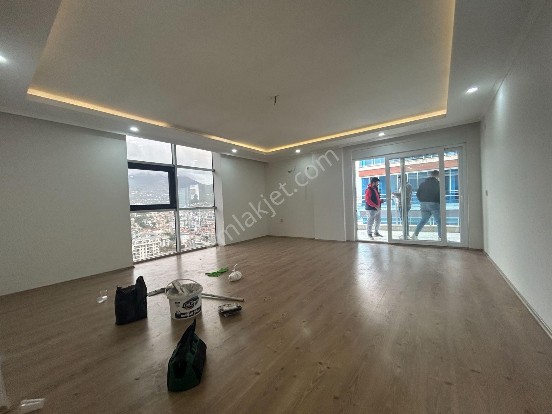 Alanya Çıplaklı'da Kiralık Site İçerisinde 3+1 Boş Daire - Görsel 8