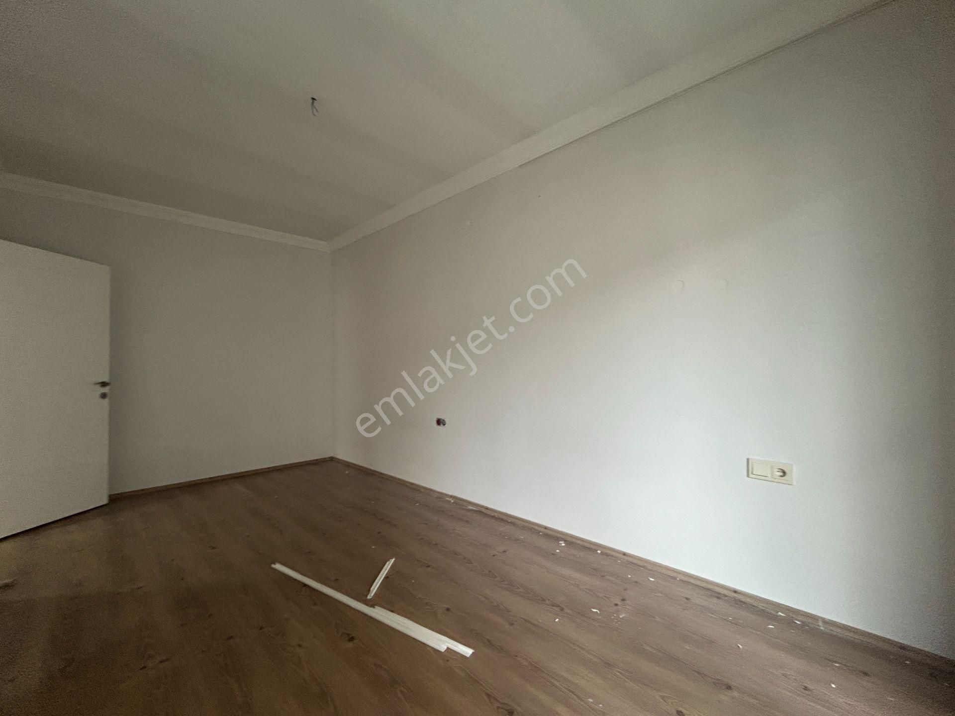 Alanya Çıplaklı'da Kiralık Site İçerisinde 3+1 Boş Daire - Görsel 11