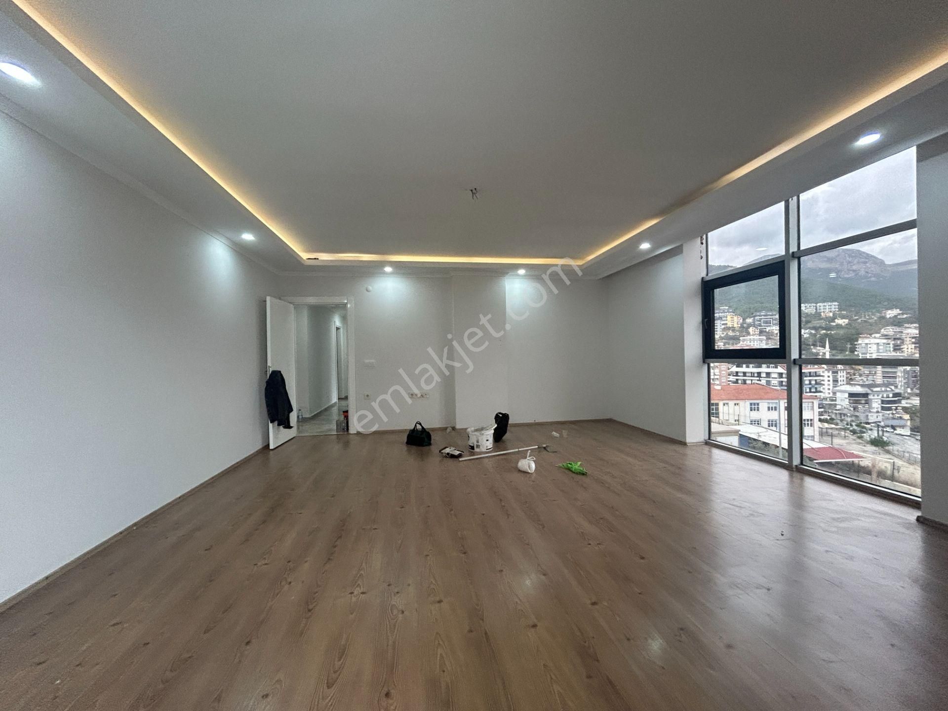 Alanya Çıplaklı'da Kiralık Site İçerisinde 3+1 Boş Daire - Görsel 3