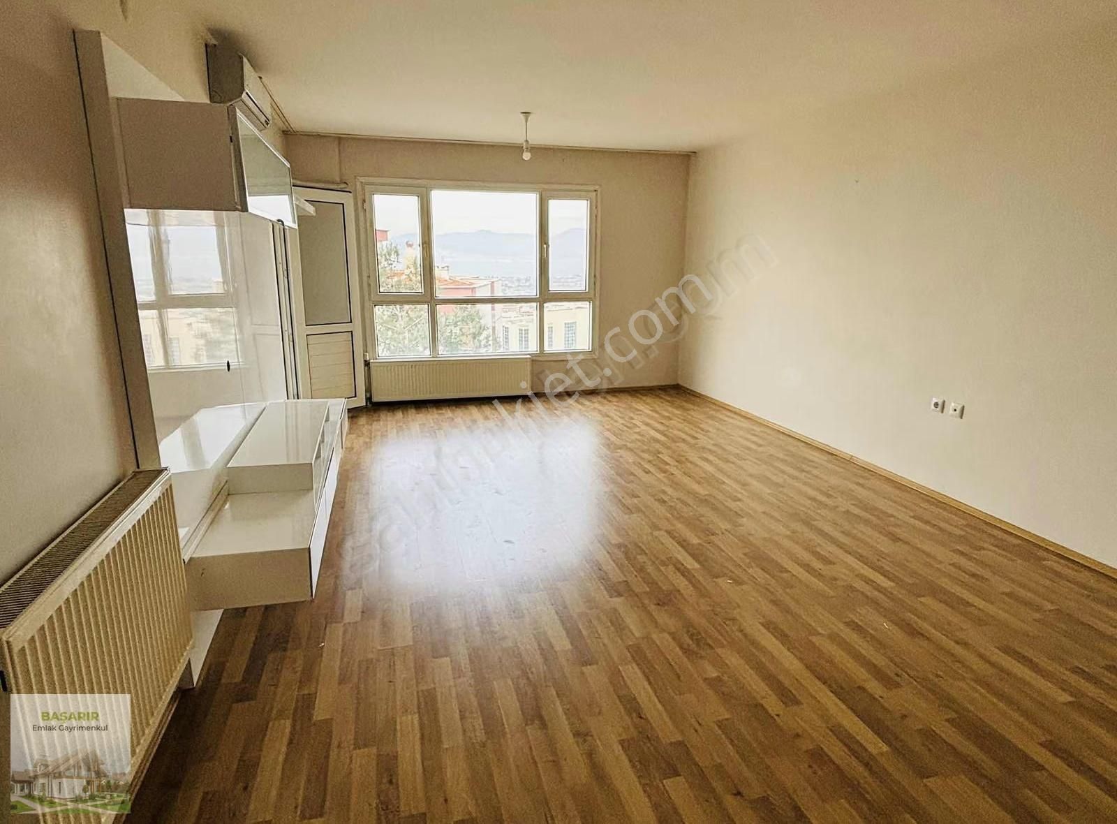 Narlıdere Arı Sitesinde Deniz Manzaralı 3+1asansörlü Otoparklı.. - Görsel 12