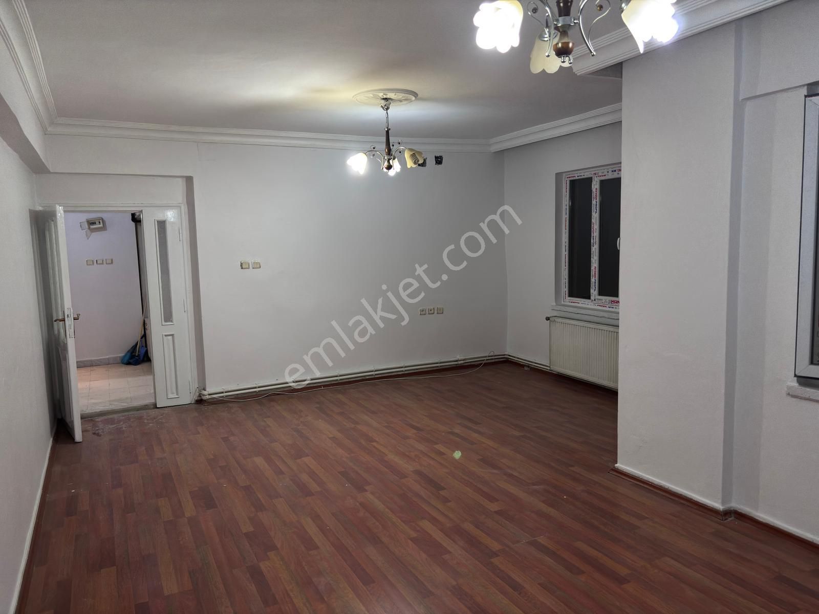 Atakent Sitesi’nde Ferah Ve Kullanışlı 2+1 Daire - Görsel 6