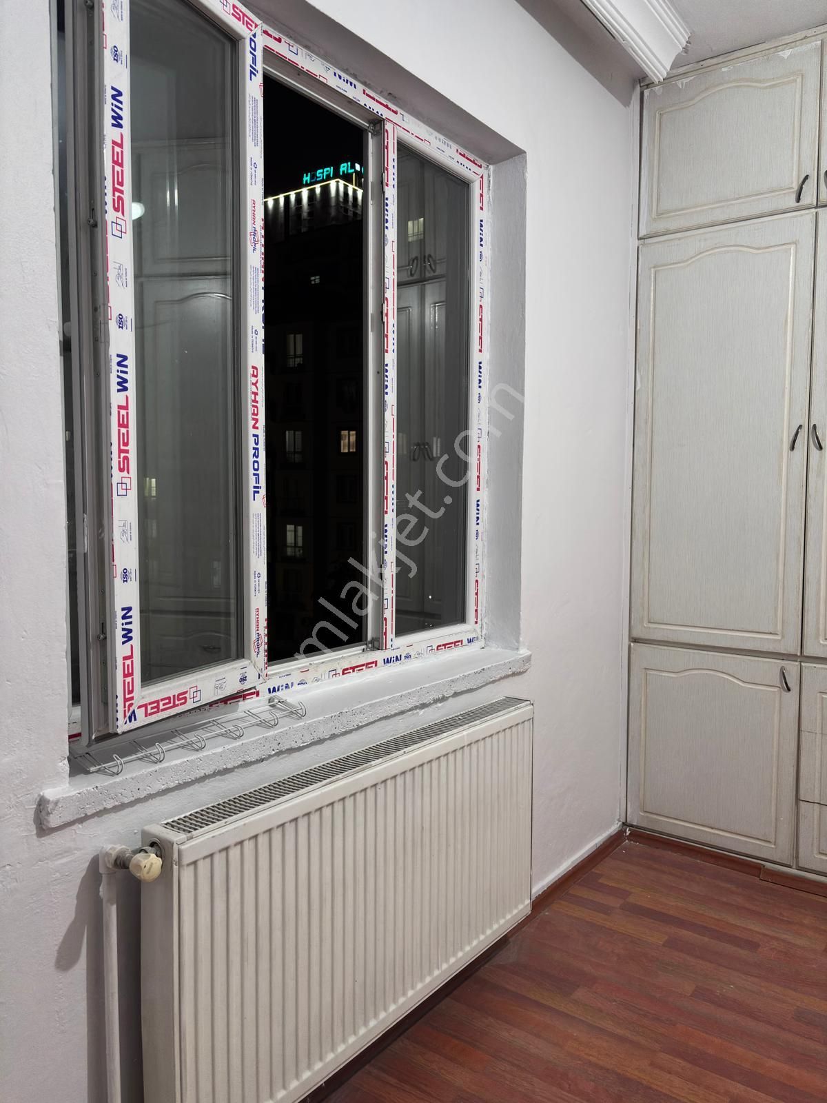 Atakent Sitesi’nde Ferah Ve Kullanışlı 2+1 Daire - Görsel 14