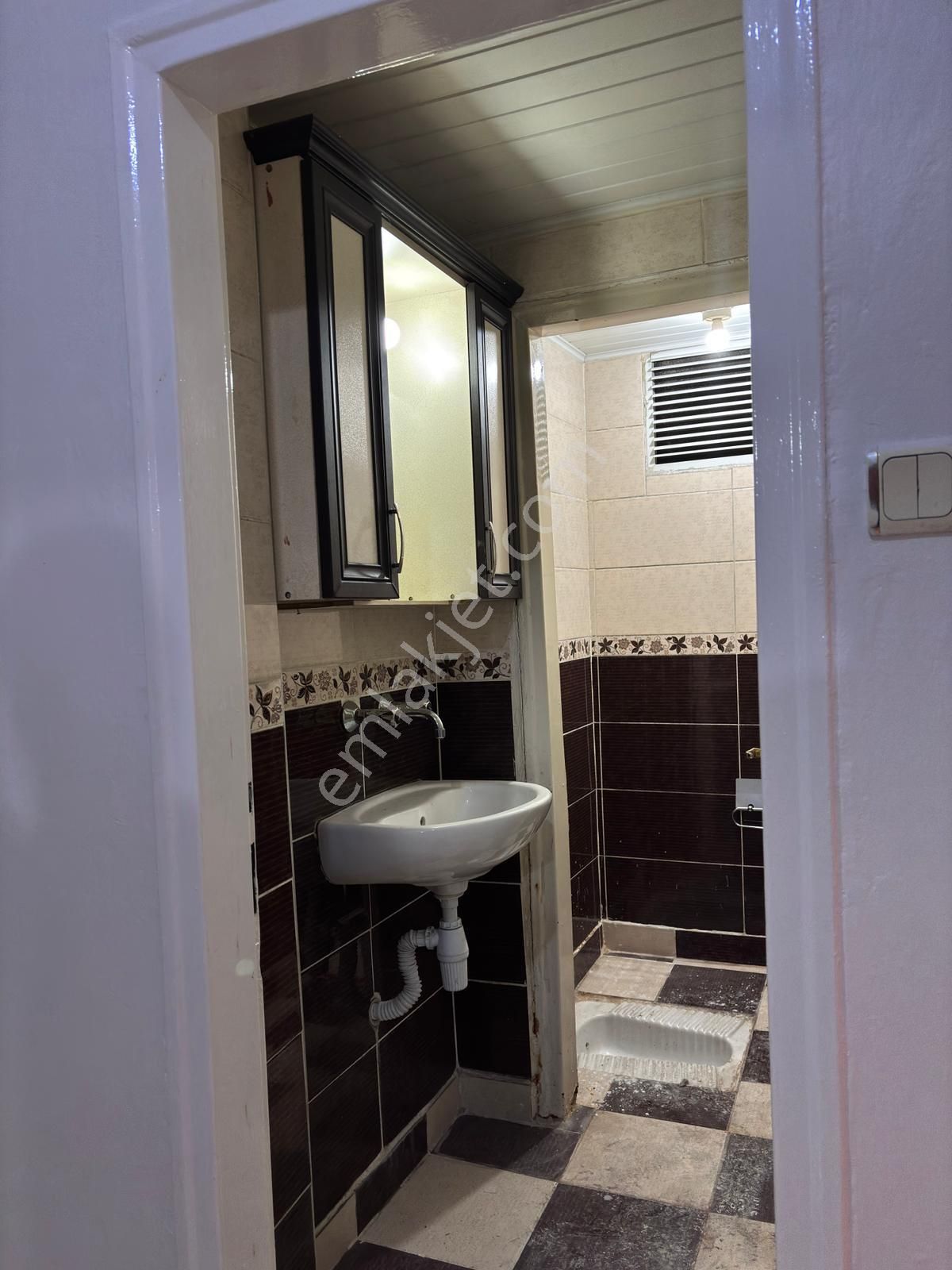 Atakent Sitesi’nde Ferah Ve Kullanışlı 2+1 Daire - Görsel 21