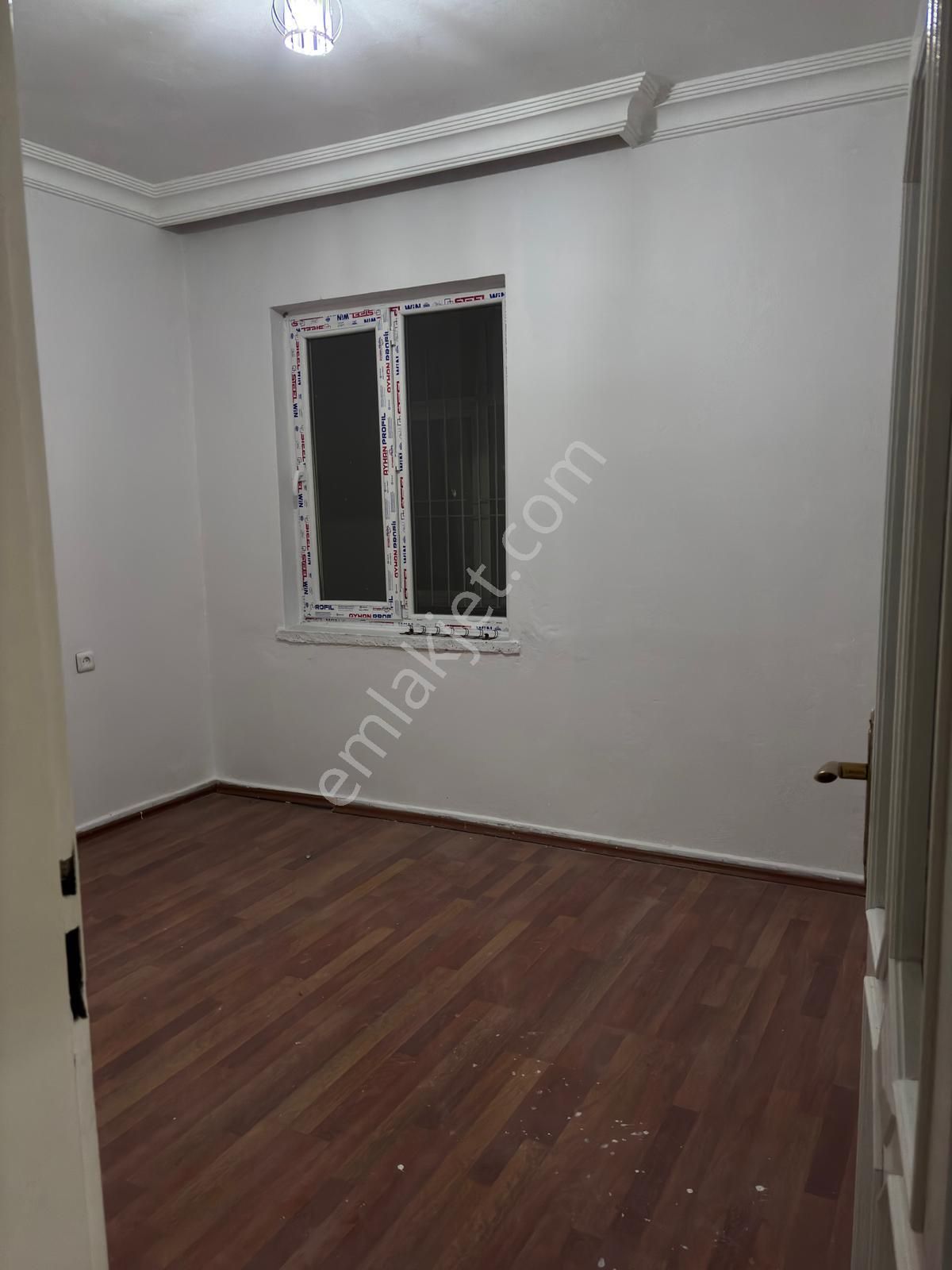 Atakent Sitesi’nde Ferah Ve Kullanışlı 2+1 Daire - Görsel 9