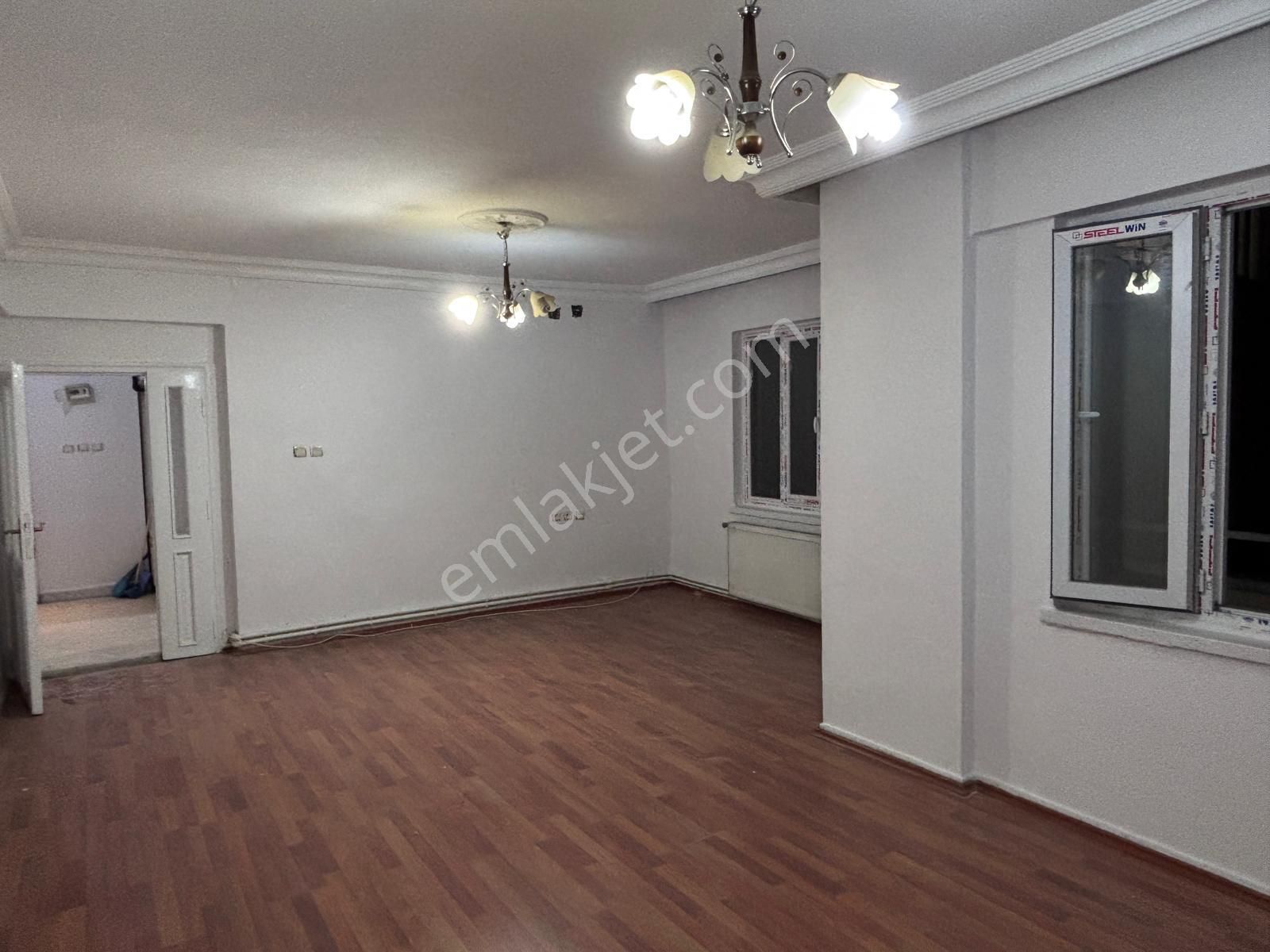 Atakent Sitesi’nde Ferah Ve Kullanışlı 2+1 Daire - Görsel 8