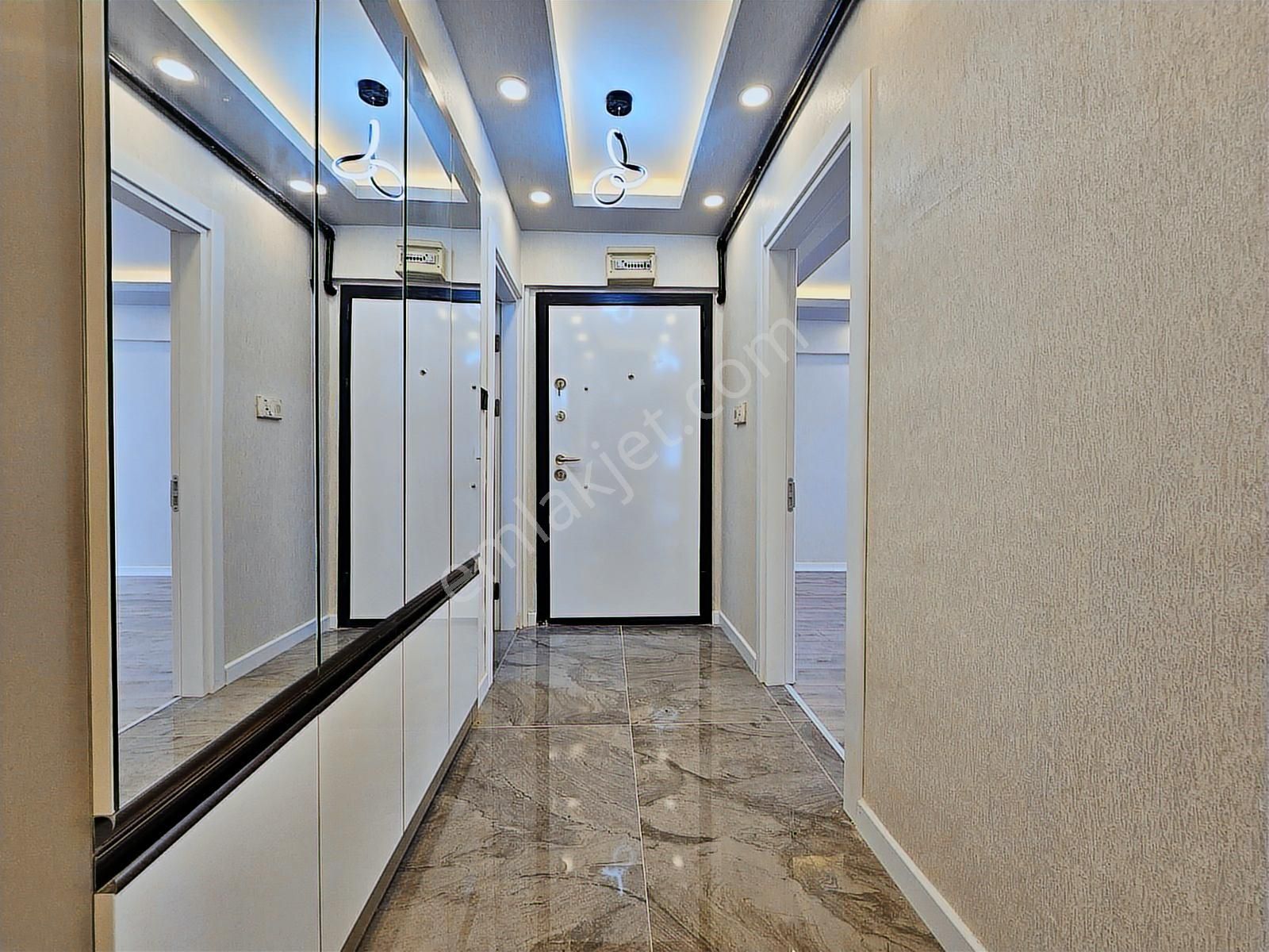 Elvan'da Kürşat Cad. Yanı Katta 3+1 Ultra Lüks Yapılı Daire - Görsel 22