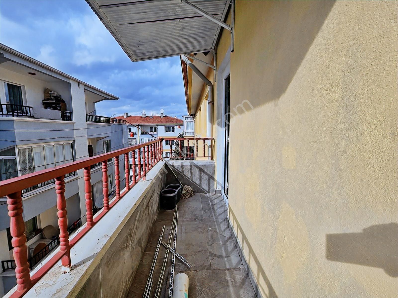 Elvan'da Kürşat Cad. Yanı Katta 3+1 Ultra Lüks Yapılı Daire - Görsel 31