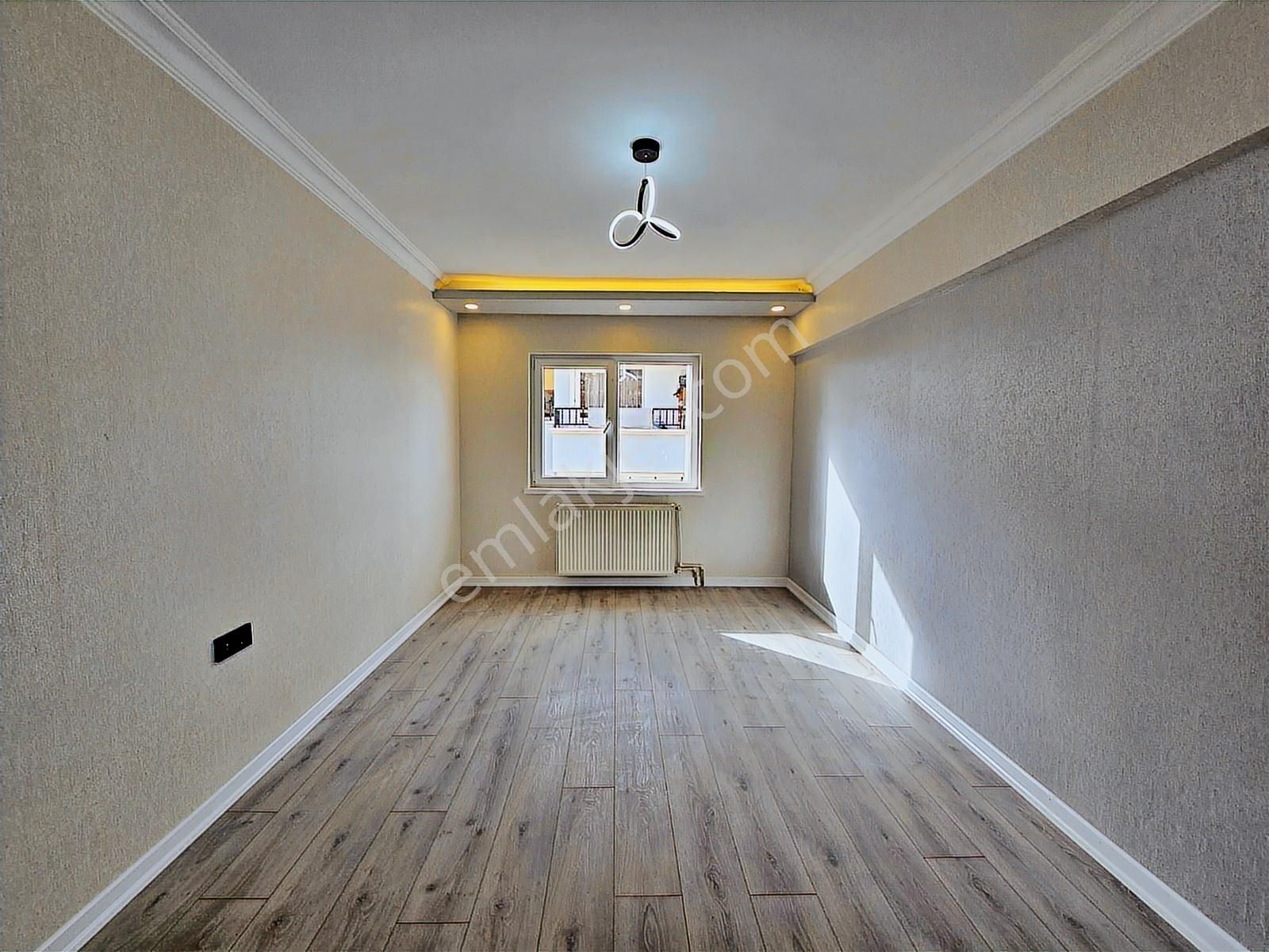 Elvan'da Kürşat Cad. Yanı Katta 3+1 Ultra Lüks Yapılı Daire - Görsel 10