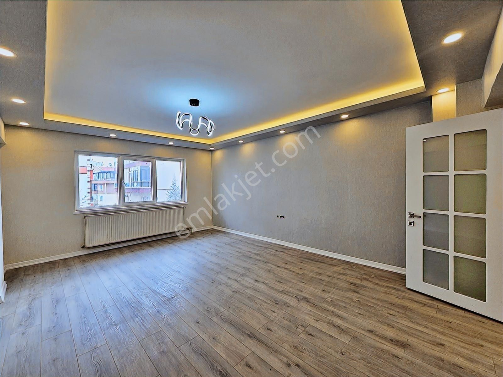 Elvan'da Kürşat Cad. Yanı Katta 3+1 Ultra Lüks Yapılı Daire - Görsel 14